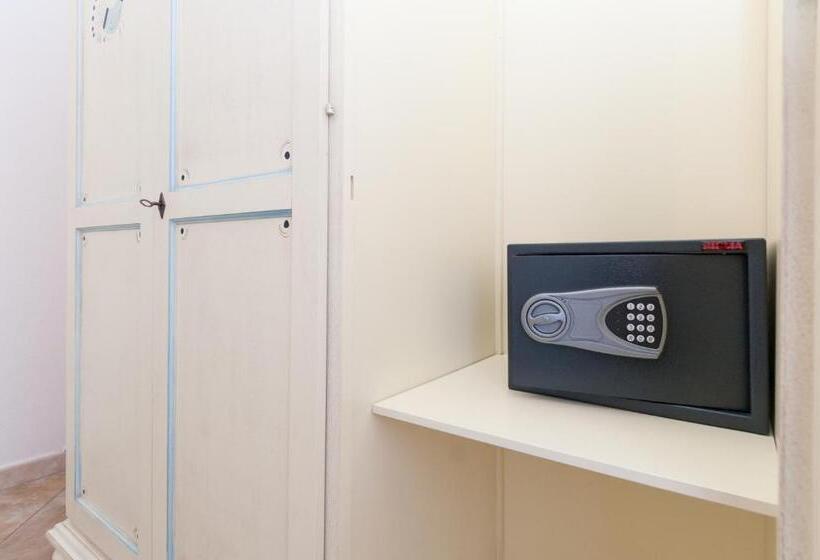 חדר סטנדרט, Giaco's Rooms