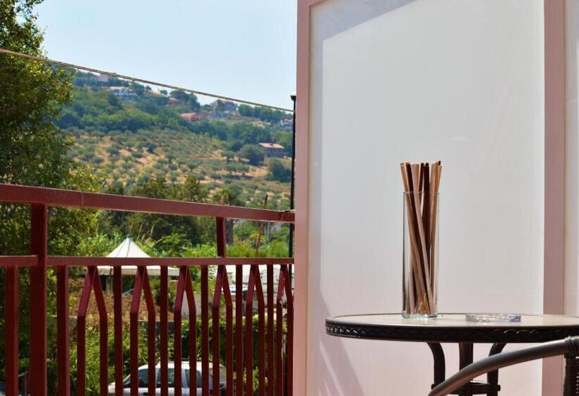 غرفة قياسية, Il Rifugio D'amare