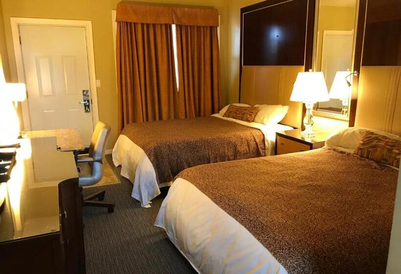 Номер Стандарт, Cardinal Court Motel