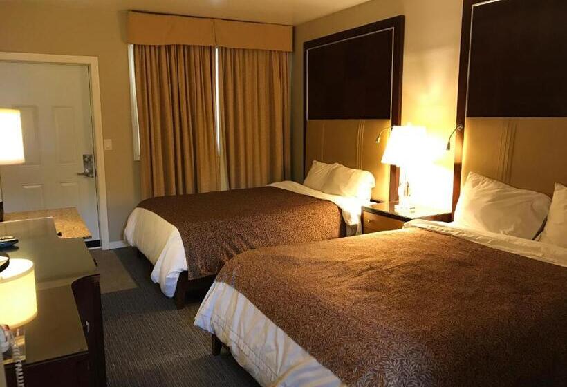 غرفة قياسية, Cardinal Court Motel