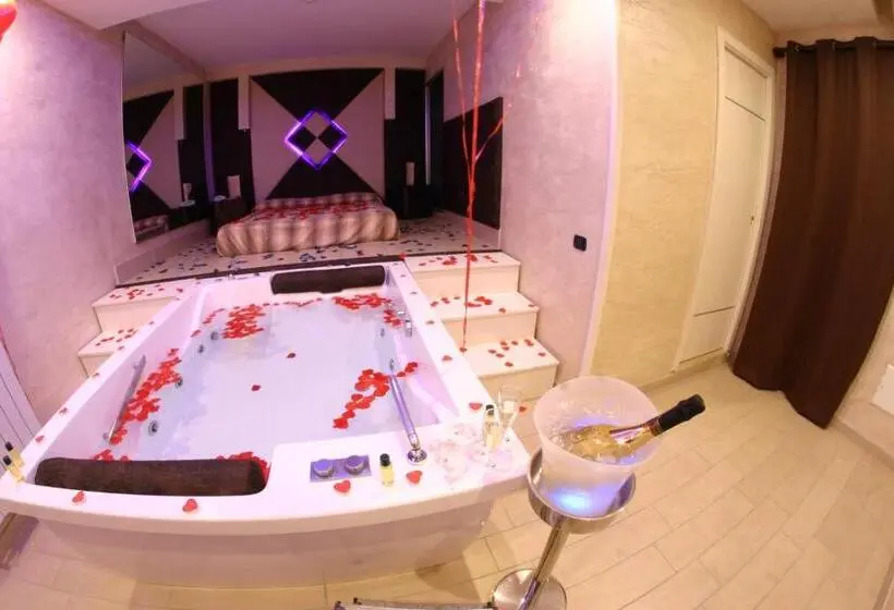 Suite Deluxe, Chic
