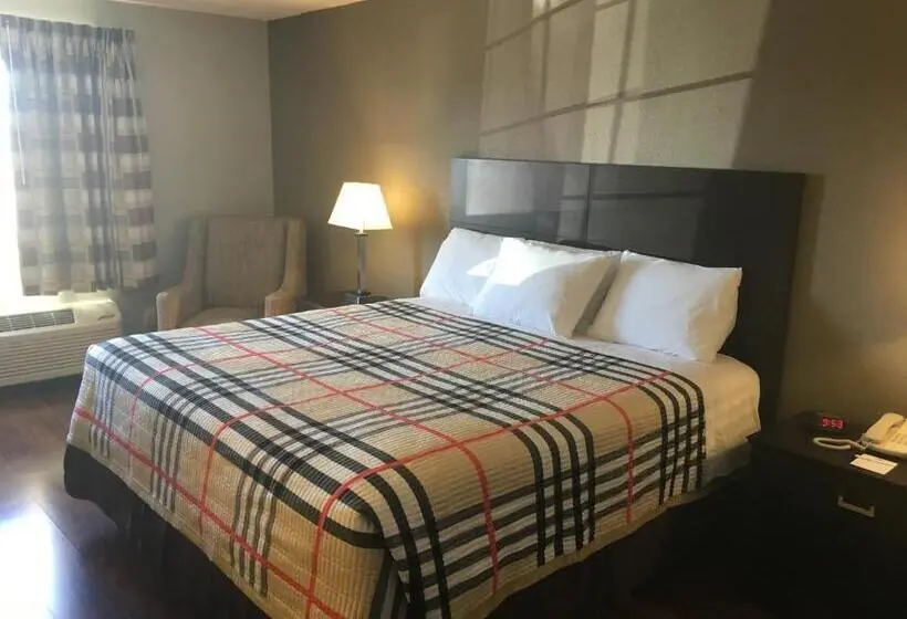 キングサイズベッドのスタンダードルーム, Fairbridge Inn Express Monroe City