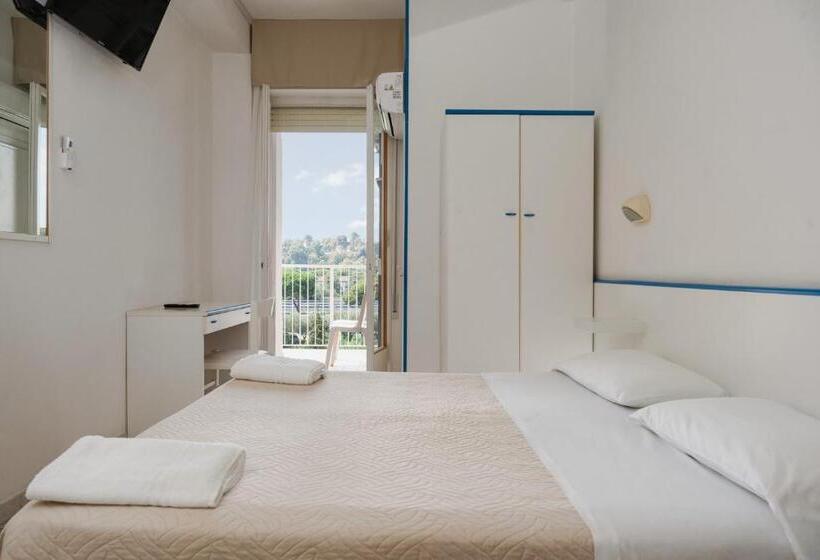 اتاق سوپریور, Leon D'oro