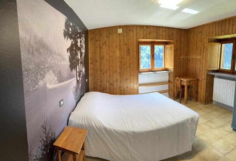 标准间带山景, & Restaurant Perret   Mountain People