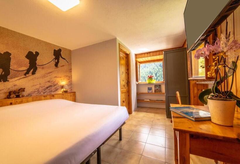 标准间带山景, & Restaurant Perret   Mountain People