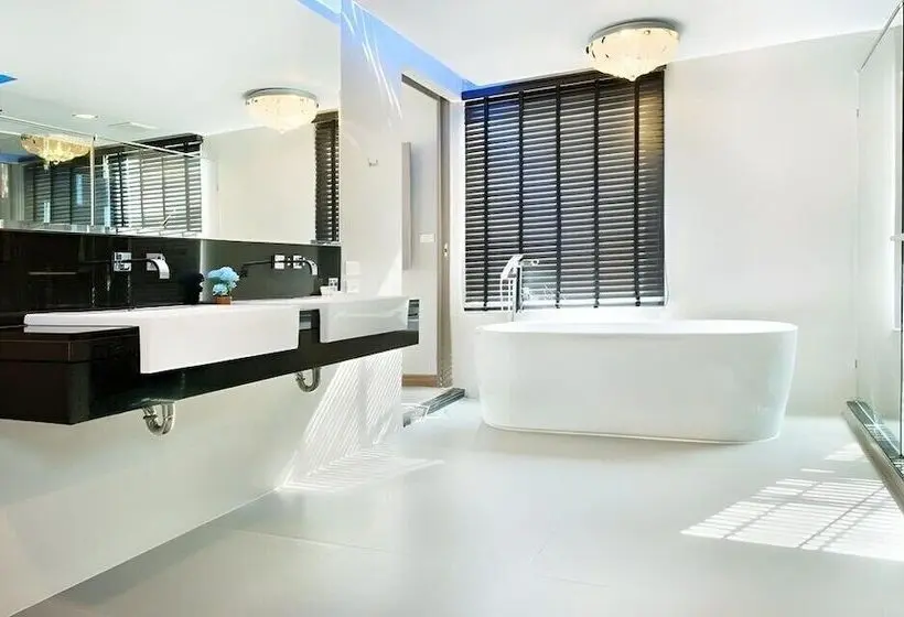 اتاق پنت هاوس, Ratana Platinum Resort