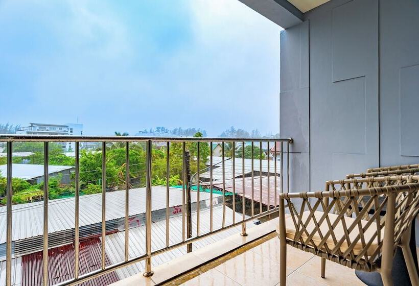 Номер Deluxe с Балконом, Ratana Platinum Resort