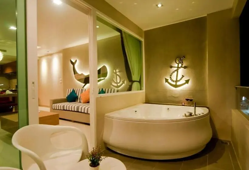سوئیت 2 خوابه, Ratana Platinum Resort