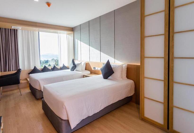 带2个卧室的套房, Arize Hotel Sri Racha