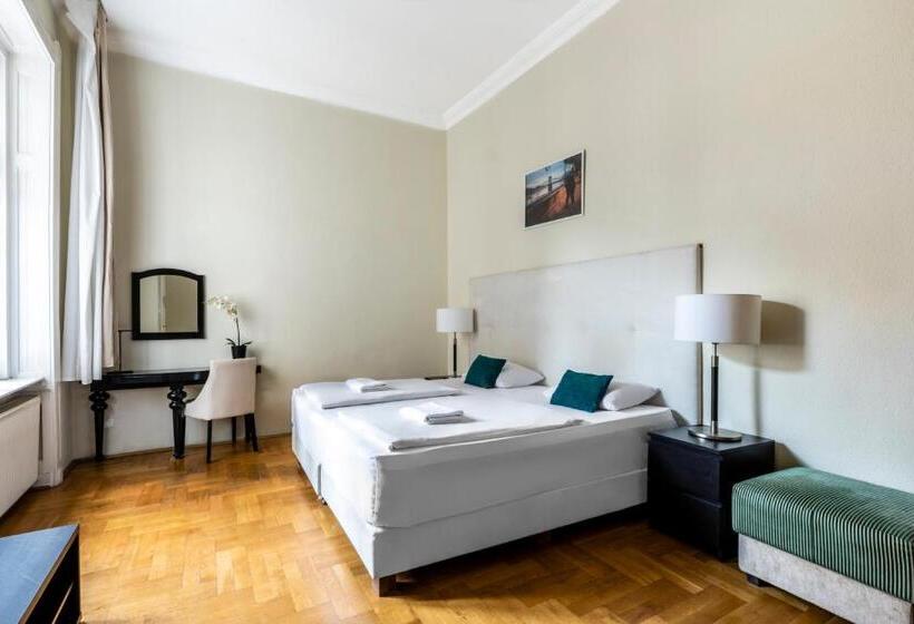 Апартаменты 1 Спальня, Baross City Hotel   Budapest