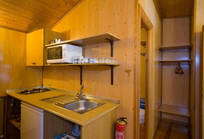 בונגלו סטנדרט 2 חדרי שינה, Camping El Jabalãƒæ’ã‚â­ Blanco