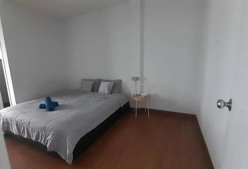 اتاق استاندارد با بالکن, Homey Don Mueang Airport Hostel