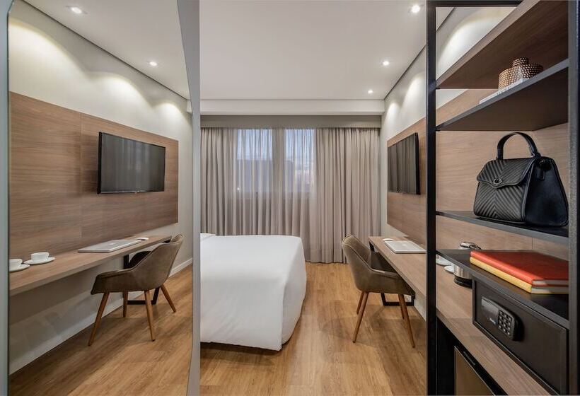 Номер Deluxe, Intercity Sao Leopoldo