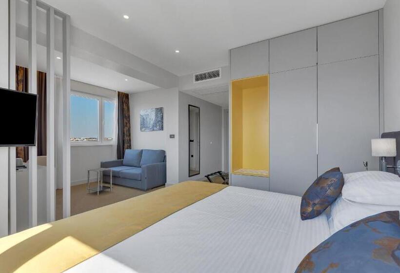 اتاق استاندارد, Marconi