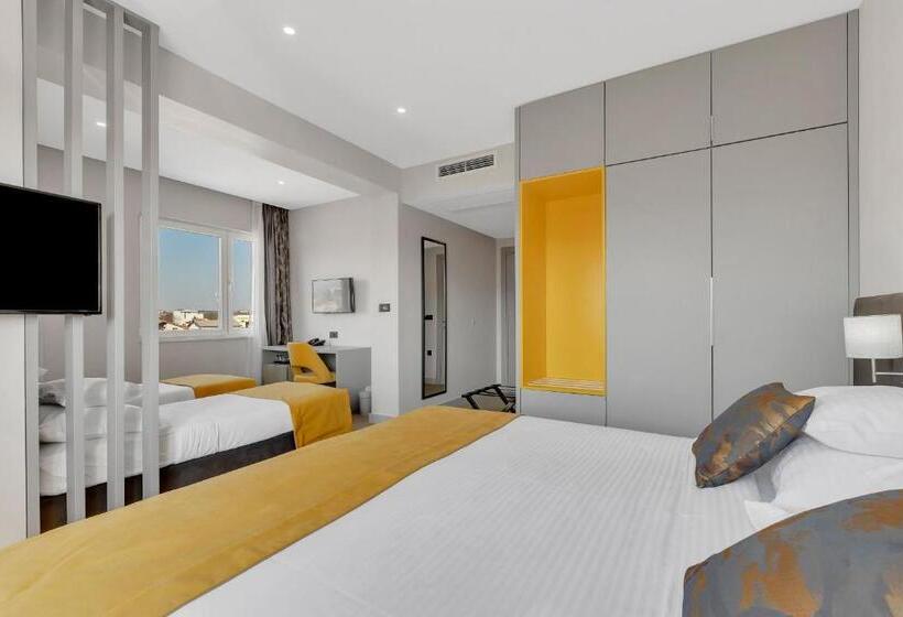 اتاق سوپریور خانوادگی, Marconi