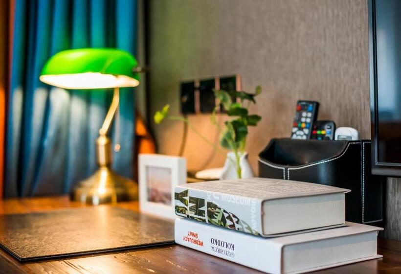 Семейный Номер Deluxe, Mg Hotel St Michael S Cathedral, Qingdao