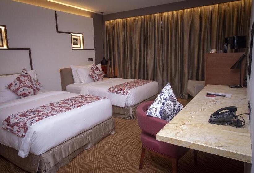 اتاق سوپریور, Movenpick Hotel & Convention Centre Klia
