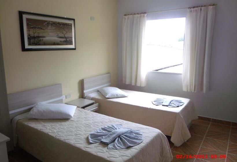 Номер Стандарт, Piramide