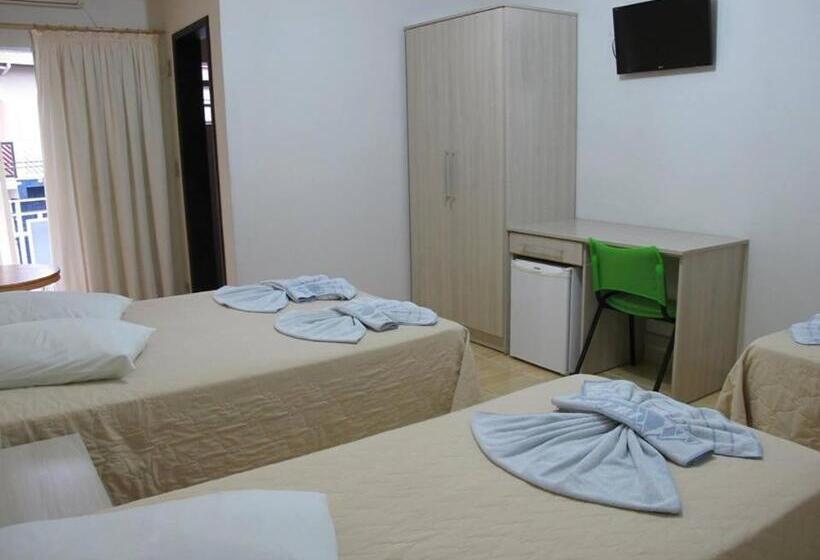 Четырехместный Номер Deluxe, Piramide