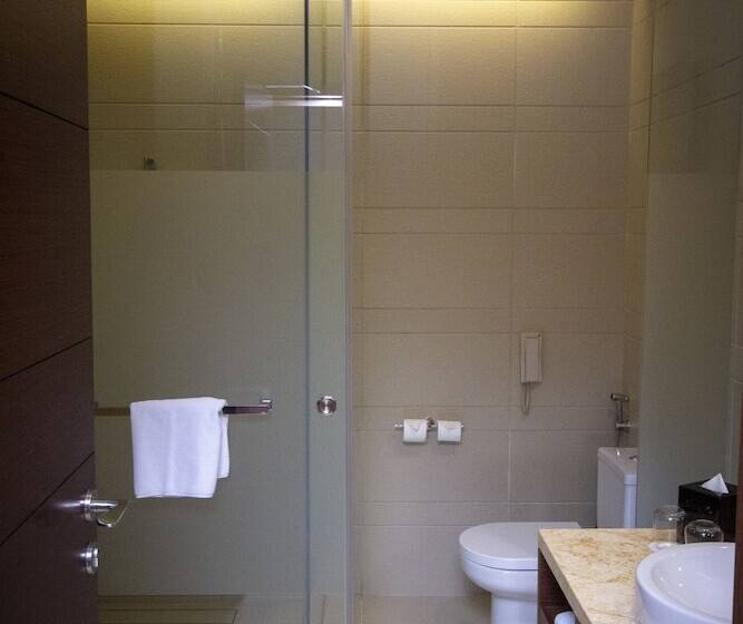 اتاق اجرایی, Movenpick Hotel & Convention Centre Klia