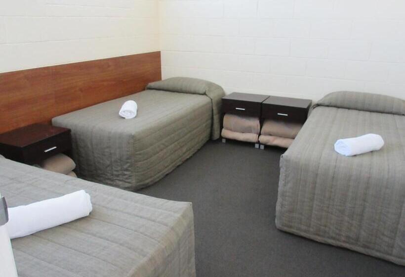 Семейный Номер, Waterview Motel Maclean