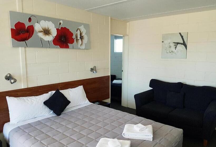 Семейный Номер, Waterview Motel Maclean