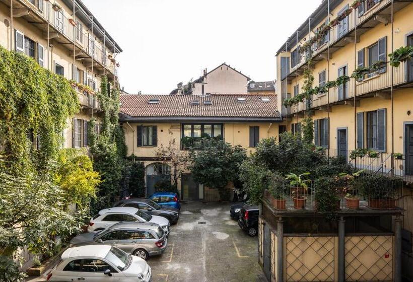 标准单人间, Ai Suma