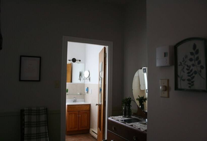 标准三人间, Auberge Presbytere Mont Lac Vert