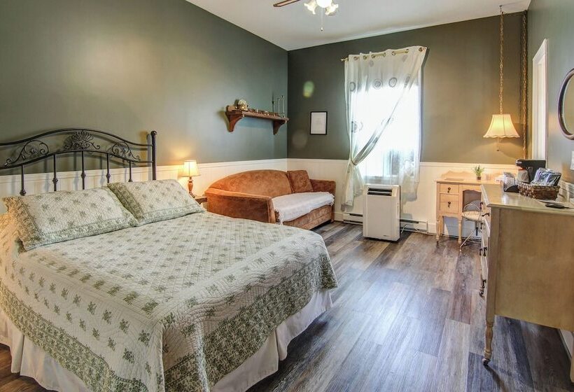 ダブルベッドスタンダードルーム, Auberge Presbytere Mont Lac Vert