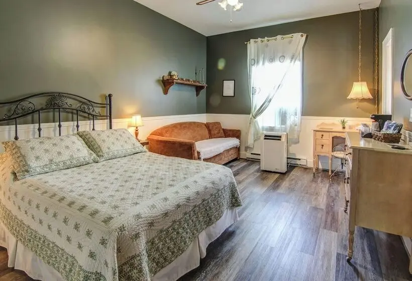 ダブルベッドスタンダードルーム, Auberge Presbytere Mont Lac Vert