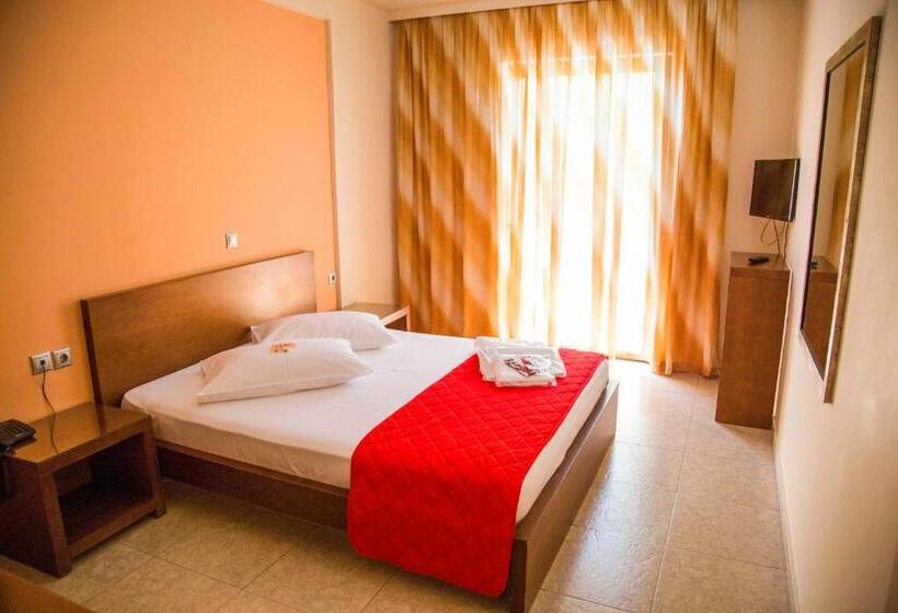 חדר סטנדרט, Giorgio