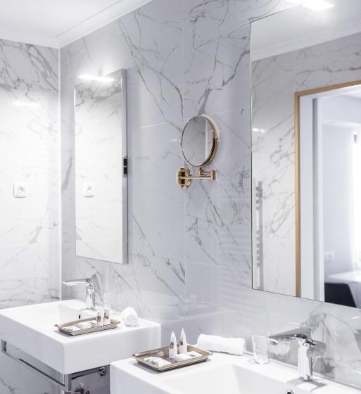 Номер Deluxe Вид на Море, La Loggia