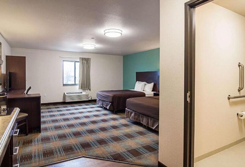 适合残疾人士使用的套间, Suburban Studios Monaca  Pittsburgh