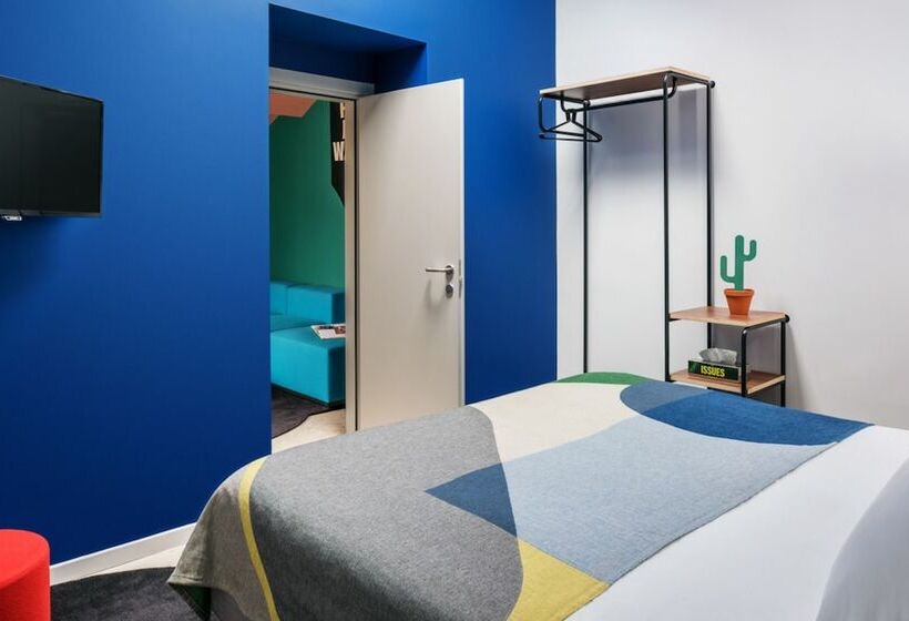 استودیو خانوادگی, The Social Hub Florence Lavagnini