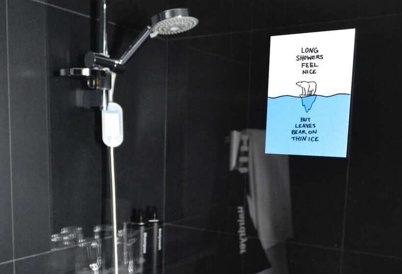 اتاق لوکس, The Social Hub Florence Lavagnini