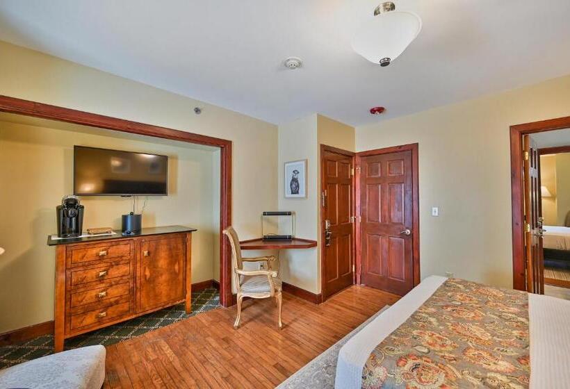 سوییت خانوادگی, Tom Quick Inn