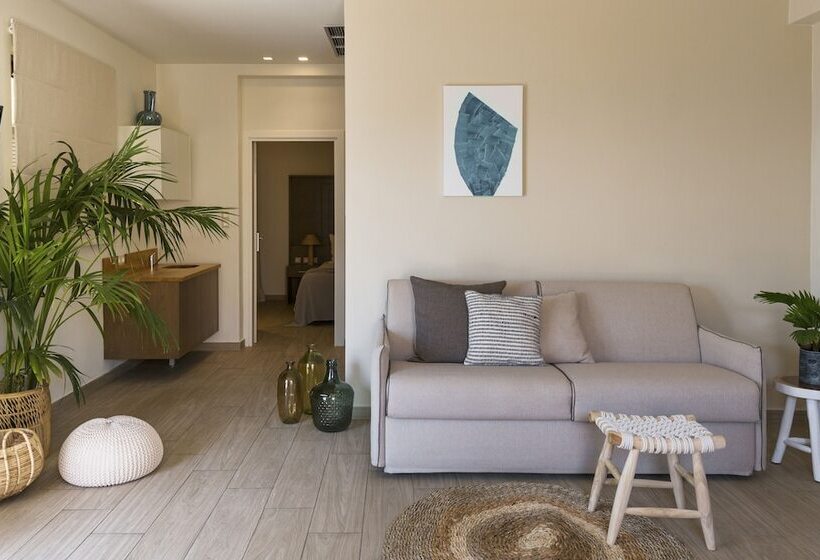 جناح مطلّ علي البحر, Prima Vista Beachfront Boutique