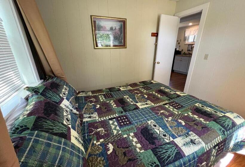 کابین, Eden Village Motel And Cottages