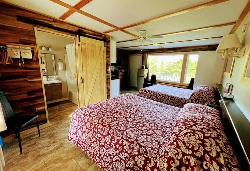 スタンダードルーム, Eden Village Motel And Cottages