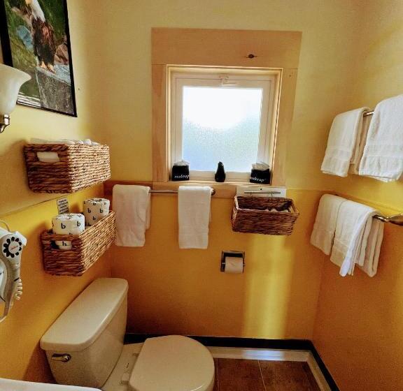 آپارتمان 1 خوابه, Eden Village Motel And Cottages