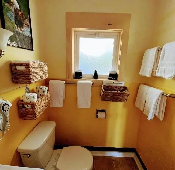 １ベッドルームアパートメント, Eden Village Motel And Cottages