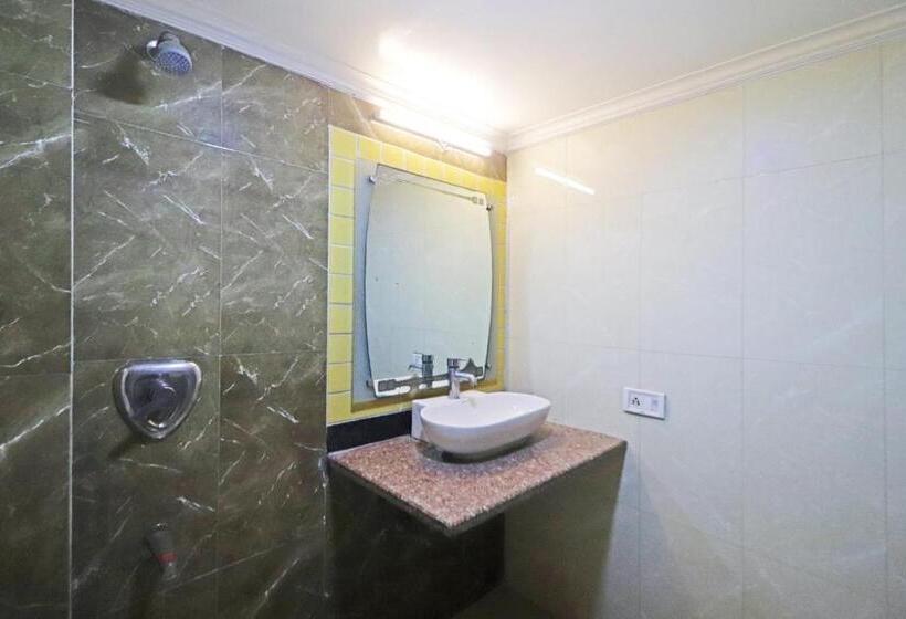 Номер Deluxe Кровать Кинг, Geeson International New Delhi Railway Station Paharganj