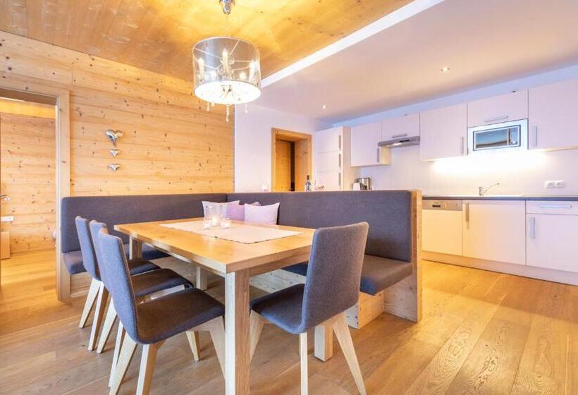 ２ベッドルームのスーペリアアパートメント, Ferienanlage Central