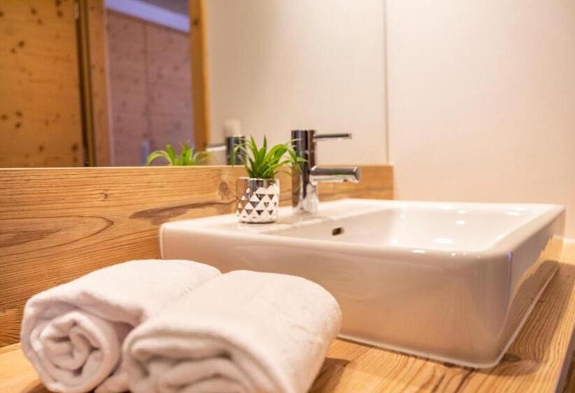 ２ベッドルームのスーペリアアパートメント, Ferienanlage Central