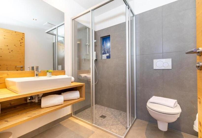 ２ベッドルームのスーペリアアパートメント, Ferienanlage Central