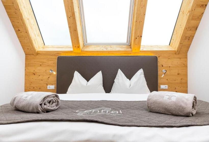 １ベッドルームペントハウスアパート, Ferienanlage Central