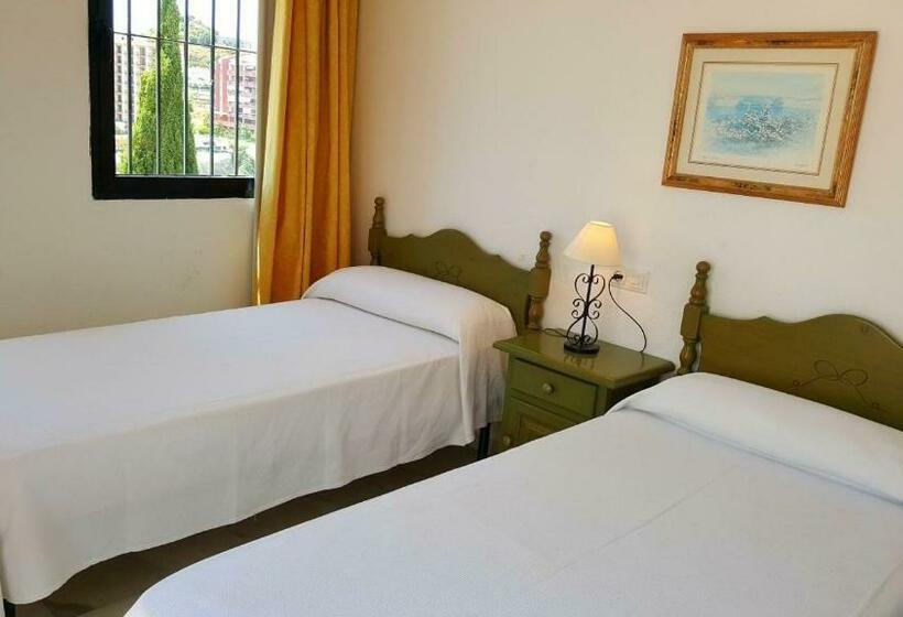 شقة غرفتين, Pueblo Evita Hill