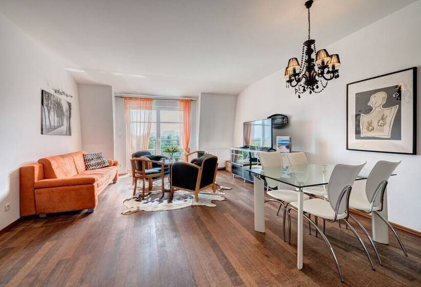 شقة غرفة نوم داخلية, Dom & House   Apartments Parkur