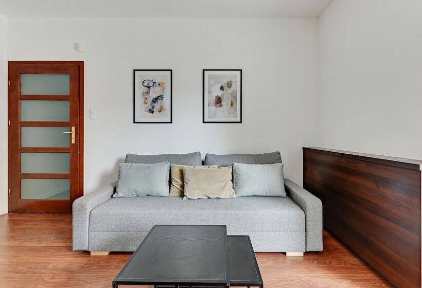 شقة غرفة نوم واحدة مزودة بشُرفة, Dom & House   Apartments Parkur