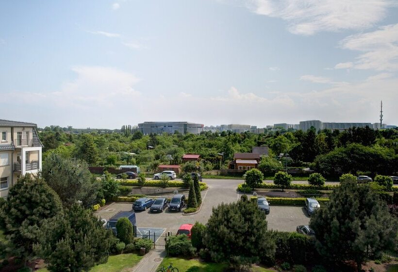 شقة غرفة نوم داخلية, Dom & House   Apartments Parkur